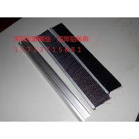 新國標(biāo)扶梯毛刷